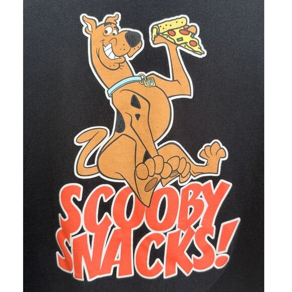 Scooby Doo Women's Small Scooby Snacks Scooby w/ Pizza Cropped Graphic T-Shirt - Picture 4 of 7